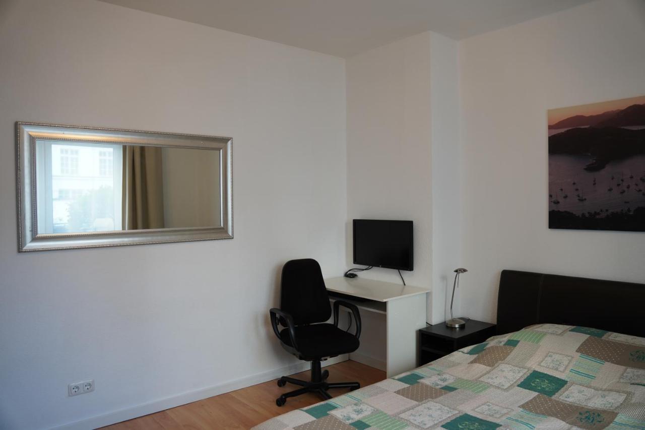 Bright, Spacious Apartment With A Lovely Terrace In The Heart Of Aachen Luaran gambar